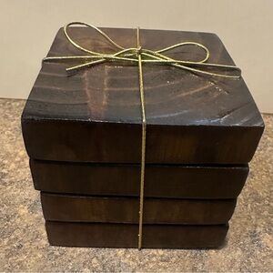 Set of 4 coasters for cold or hot drinks